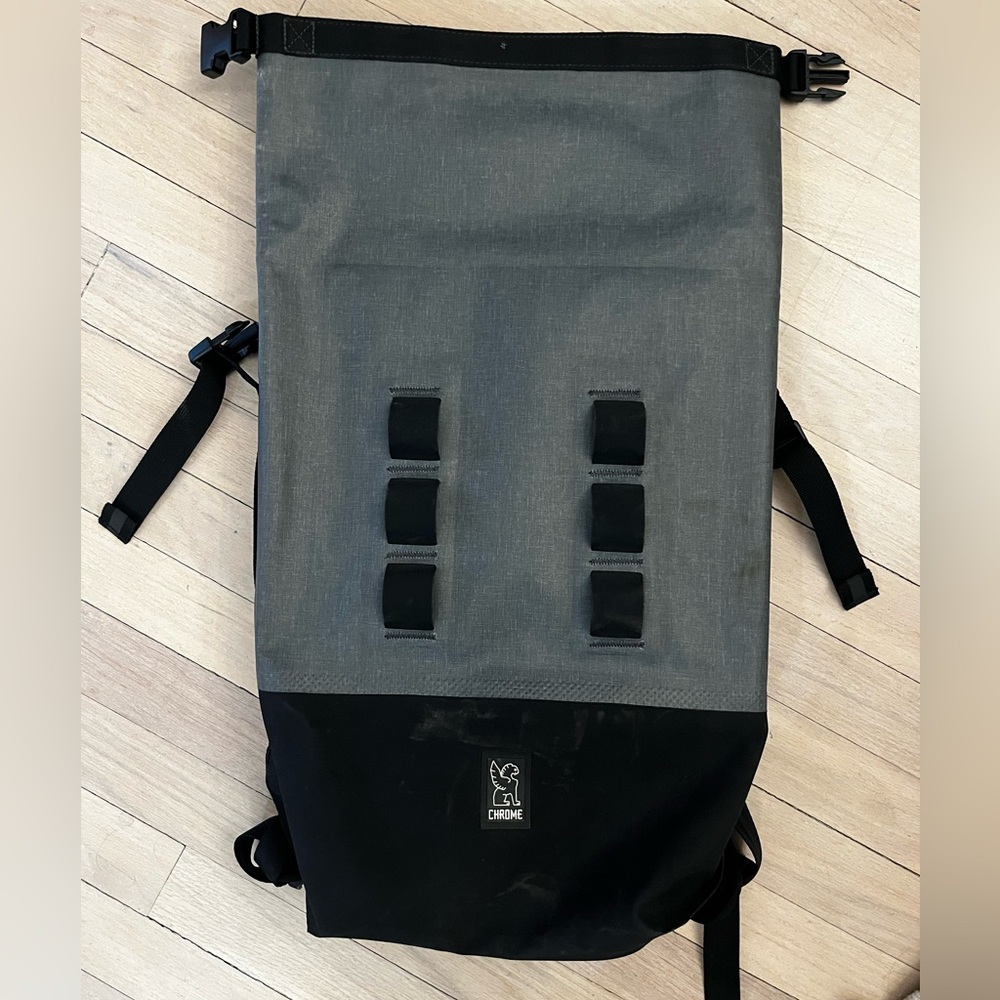 Chrome industries roll top backpack / waterproof backpack